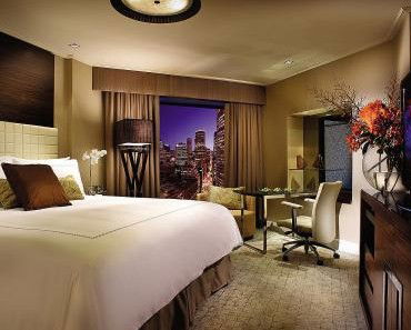 Four Seasons Hotel - Accommodation Mt Buller 0