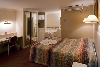 Quality Inn Railway - Accommodation Mt Buller 2