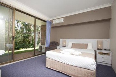 Island Palms Motor Inn - Accommodation Mt buller 4