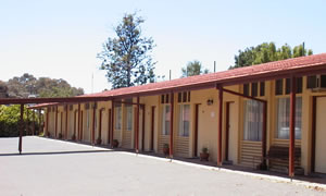 Golden Hills Motel - Accommodation Mt Buller 0