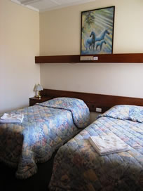 Golden Hills Motel - Accommodation Mt Buller 2