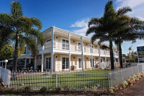 White Lace Motor Inn - Accommodation Mt Buller 0