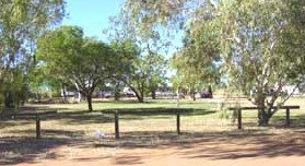 Threeways Roadhouse Tourist Park - Accommodation Mt Buller 2