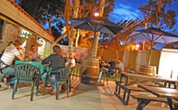 Toddy's Backpackers Resort - Accommodation Mt Buller 4