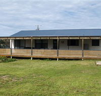Surfin Sceales Beach House - Accommodation Mt Buller