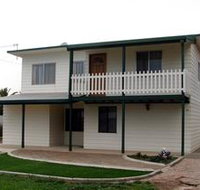Louth Bay Holiday Apartment - Accommodation Mt buller