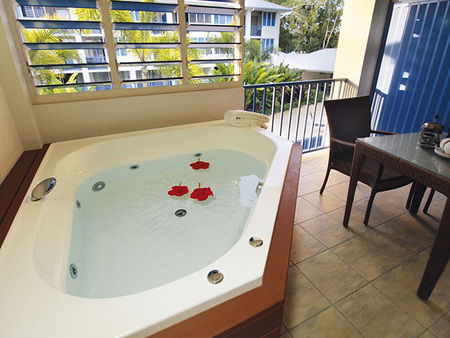 Oaks Lagoons - Accommodation Mt Buller 2