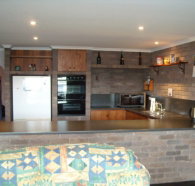 Three Hut Point Waterfront Accommodation - Accommodation Mt Buller