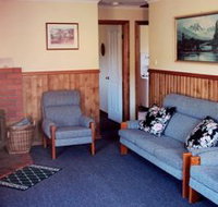 Lake Yalleena Holiday Cabins - Accommodation Mt Buller