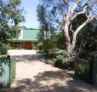 Pelican Bay Bed and Breakfast - Accommodation Mt Buller