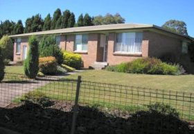 Sheffield Pioneer Holiday Units - Accommodation Mt Buller 0