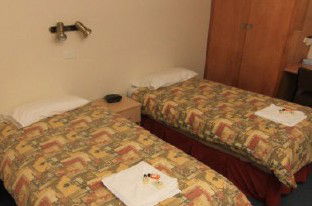 Lake Pedder Chalet - Accommodation Mt Buller 1