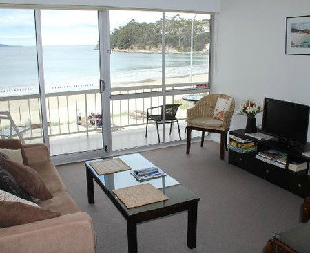 Lifes A Beach Apartment - Accommodation Mt Buller 4