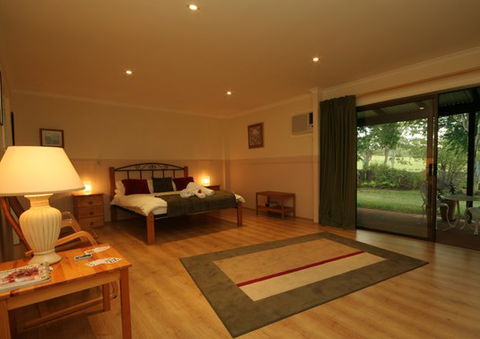 Lagoon Pocket Bed And Breakfast - Accommodation Mt Buller 1