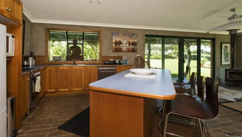 Banksia Garden Retreat - Accommodation Mt Buller 0