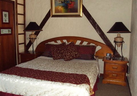 Castle On The Hill Bed And Breakfast - Accommodation Mt Buller 5