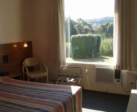 Garden Motor Inn - Accommodation Mt Buller 4