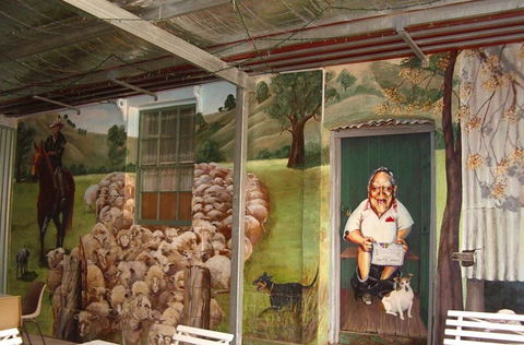 Criterion Hotel Gundagai - Accommodation Mt Buller 2