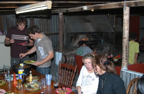 Blue Hills Farm Retreat - Accommodation Mt Buller 0