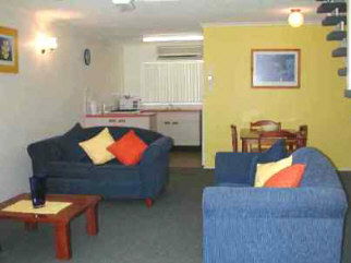 Bayshores Holiday Apartments - Accommodation Mt Buller 3