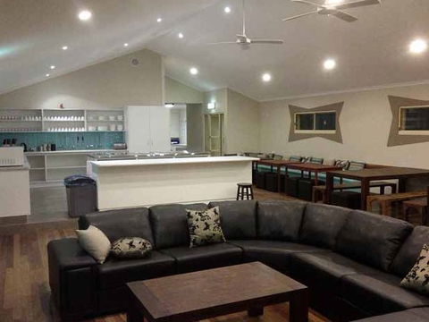 Flashpackers Hervey Bay - Accommodation Mt Buller 5