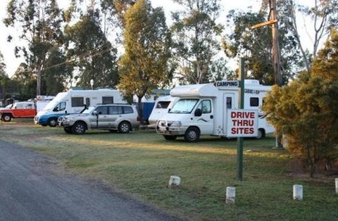 Kahlers Oasis Caravan Park - Accommodation Mt Buller 2