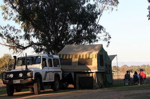 Kahlers Oasis Caravan Park - Accommodation Mt Buller 3