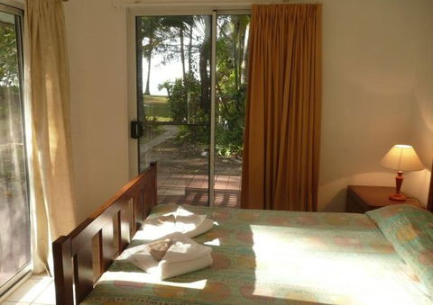 Beachside Holiday Units - Accommodation Mt Buller 4