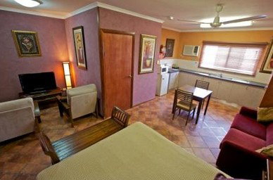 Cairns New Chalon - Accommodation Mt Buller 5