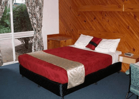 SMART MOTELS BERT HINKLER - Accommodation Mt buller 1