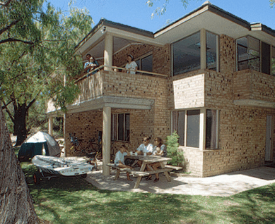Siesta Park Holiday Resort - Accommodation Mt Buller 0