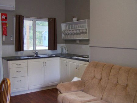 Four Seasons Holiday Park - Accommodation Mt Buller 0