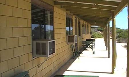 Nanga Bay Resort And Caravan Park - Accommodation Mt Buller 4