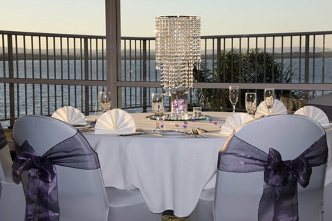 Beachcomber Hotel - Accommodation Mt Buller 1