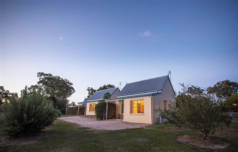 Vineyard Cottages And Cafe - Accommodation Mt Buller 4