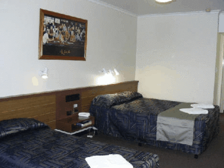 Miners Lodge Motor Inn - Accommodation Mt Buller 5