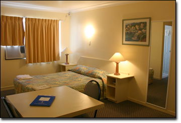 Earls Court Motor Inn - Accommodation Mt Buller 2