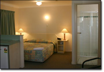 Earls Court Motor Inn - Accommodation Mt Buller 3