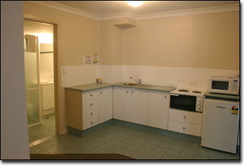 Earls Court Motor Inn - Accommodation Mt Buller 4