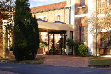 Monte Pio Motor Inn - Accommodation Mt Buller 0