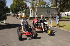 Sapphire Sun Holiday Village - Accommodation Mt Buller 3