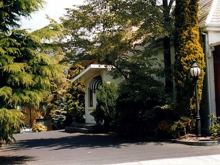 Grosvenor Court Apartments - Accommodation Mt Buller 0