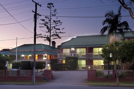 Wooloowin QLD Accommodation Mt Buller