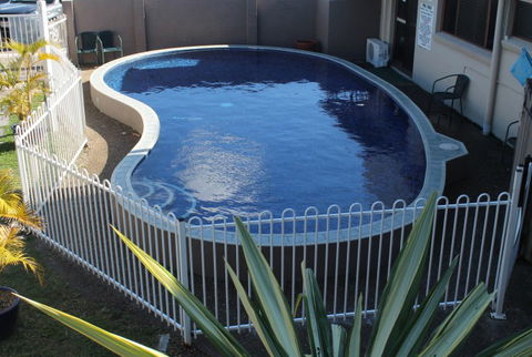 A' Montego Mermaid Beach Motel - Accommodation Mt Buller 2