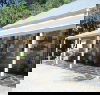 Mount Bryan Hotel - Accommodation Mt Buller