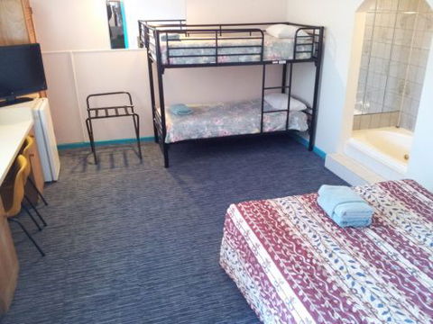 Charlton Motel - Accommodation Mt Buller 2