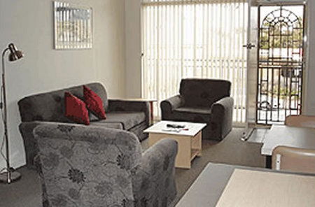 Glenelg Holiday Apartments-Corfu - Accommodation Mt Buller 2