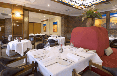 Hotel Bruce County - Accommodation Mt Buller 3