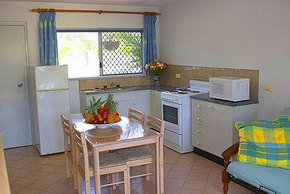 Clifton Sands Apartments - Accommodation Mt Buller 2