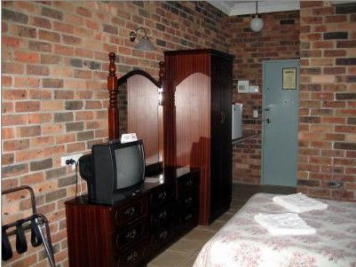 Ettalong Beach Tourist Resort - Accommodation Mt Buller 0